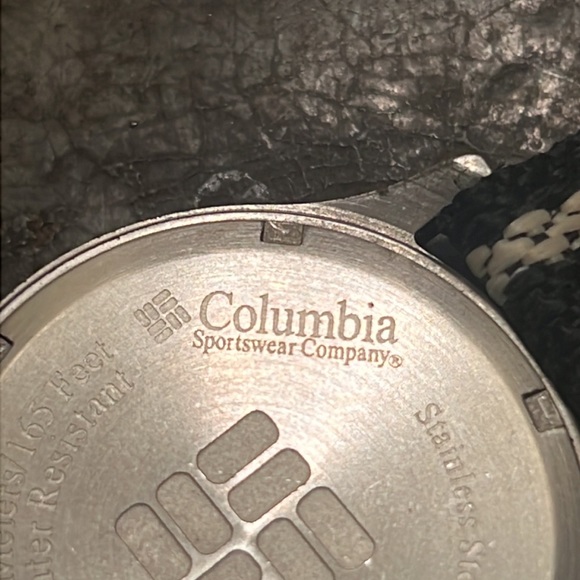 Columbia CL-1247 Silver Men’’ Watch w/Date - Picture 7 of 8